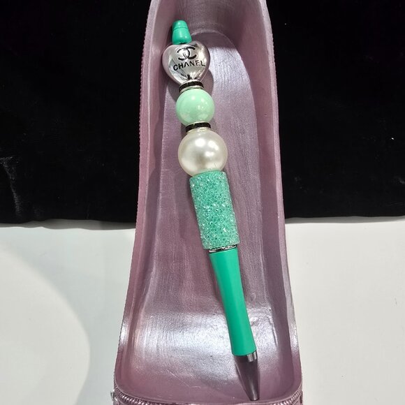 Pick-a-Pretty Pen w/Lux Fashion Inspired Bling Pens w/Ink Refill by PenGwensPosh - Picture 4 of 10